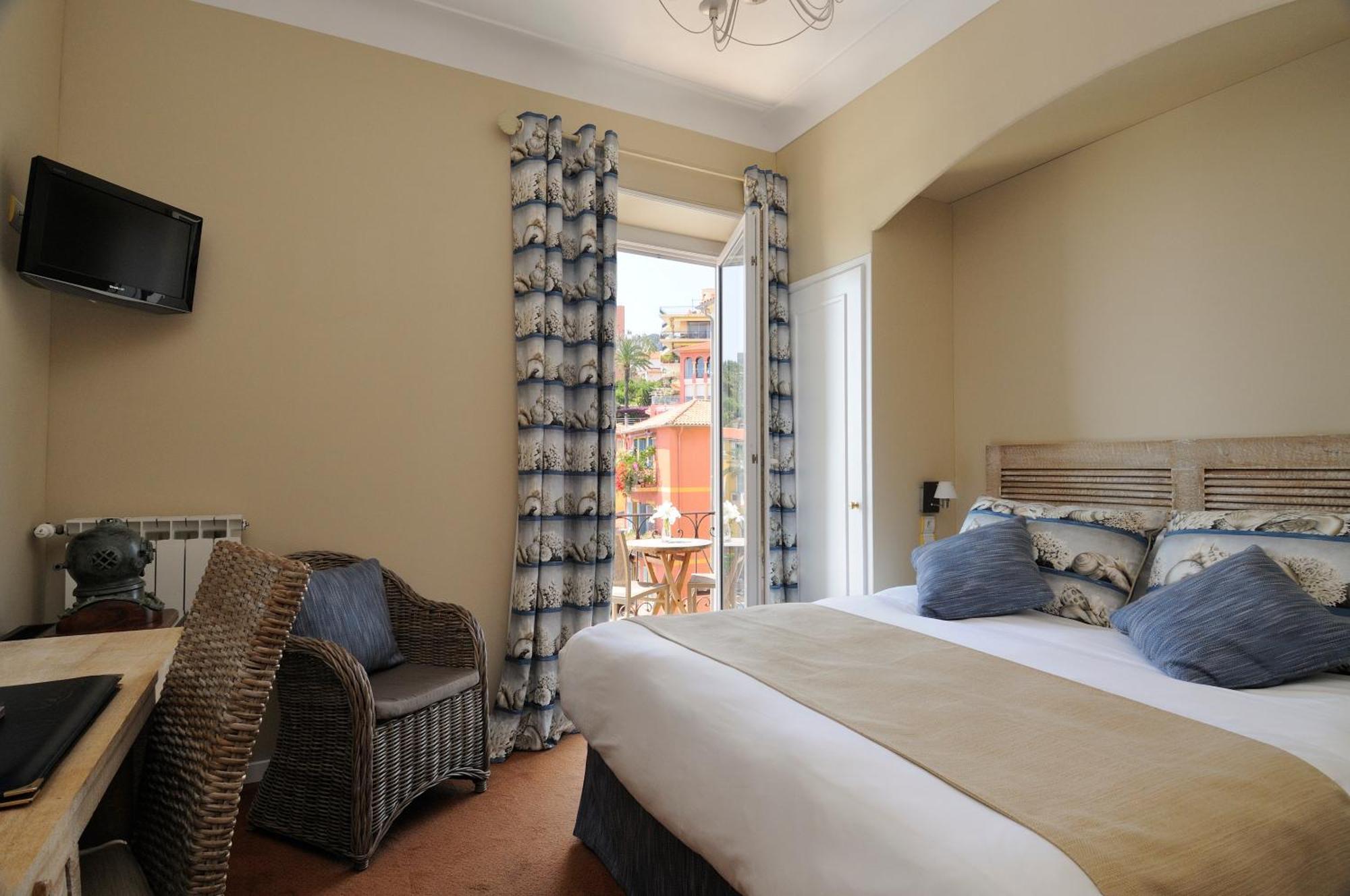 Welcome Hotel Villefranche-sur-Mer Bilik gambar